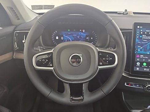 New 2026 Volvo XC90 B6 Plus image 10
