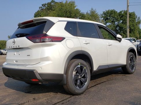 New 2026 Nissan Rogue SV image 10
