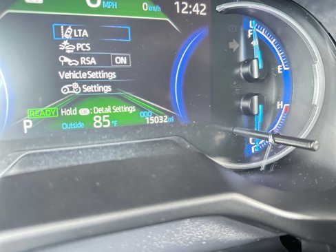 Used 2025 Toyota RAV4 LE image 40