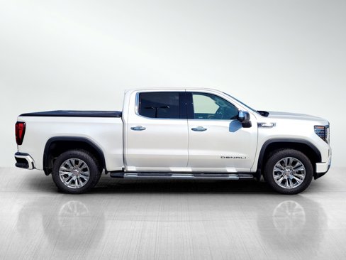 Used 2022 GMC Sierra 1500 Denali image 4