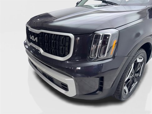 Used 2025 Kia Telluride S image 16