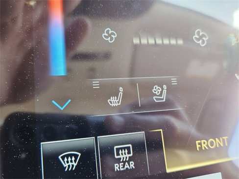 New 2025 INFINITI QX80 Sensory image 7