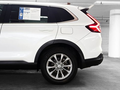 Used 2023 Honda CR-V EX image 16