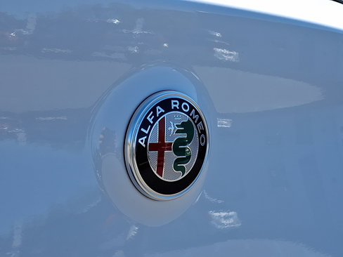 New 2025 Alfa Romeo Stelvio Sprint image 27