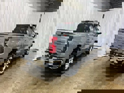 New 2026 Chevrolet Silverado 1500 LT image 18