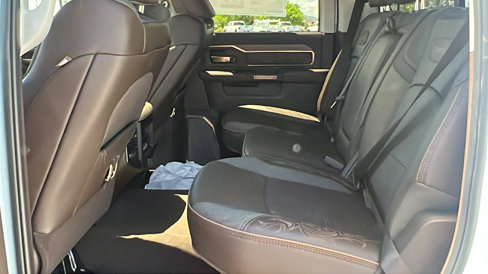 New 2025 RAM 2500 Limited image 18
