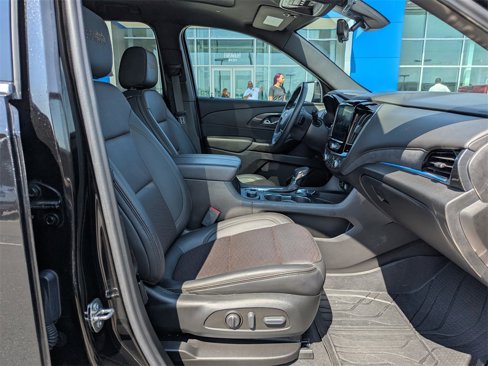 Certified 2023 Chevrolet Traverse High Country w/ LPO, Floor Liner Package image 46