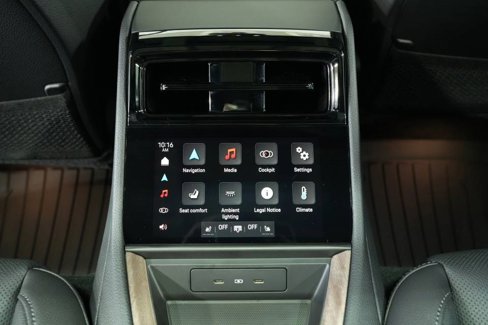 New 2025 Porsche Panamera 4 image 24