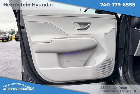 Certified 2024 Hyundai Kona Limited image 15