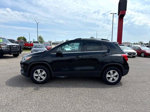 Used 2019 Chevrolet Trax LT image 2
