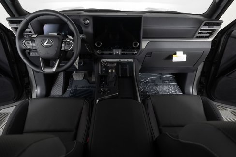 Used 2025 Lexus GX 550 image 37