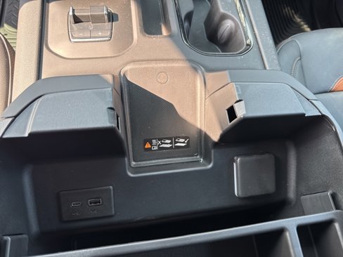 Used 2025 GMC Sierra 1500 AT4 w/ AT4 Preferred Package image 45
