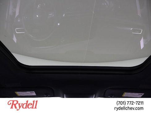 Certified 2024 Chevrolet Traverse RS image 23