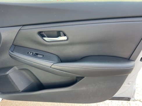 Used 2021 Nissan Sentra S image 16
