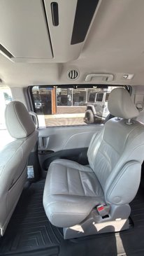 Used 2015 Toyota Sienna XLE Premium image 23