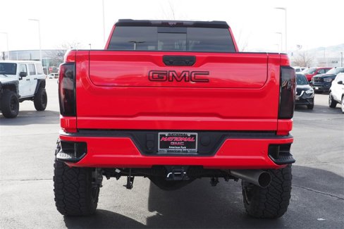 Used 2025 GMC Sierra 3500 Denali Ultimate image 10