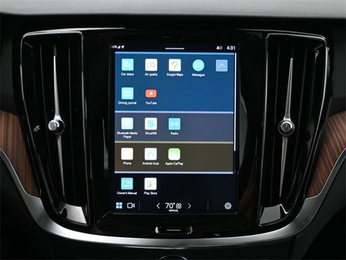 Used 2025 Volvo S60 B5 Plus w/ Protection Package Premier image 19