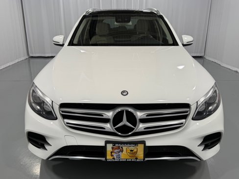 Used 2016 Mercedes-Benz GLC 300 4MATIC image 2