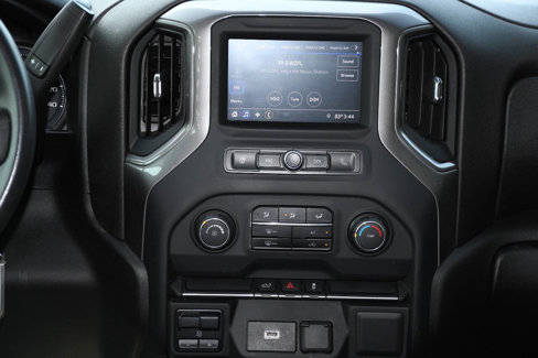 Used 2020 Chevrolet Silverado 2500 Custom w/ Custom Value Package image 27