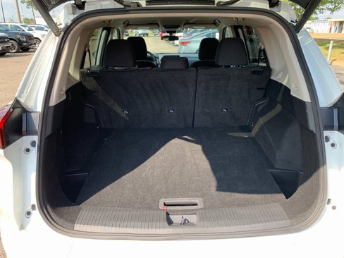 Used 2024 Nissan Rogue SV image 7