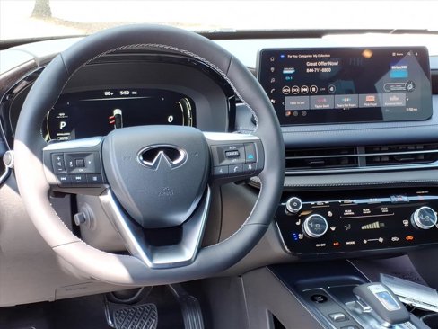 New 2026 INFINITI QX60 Luxe image 10