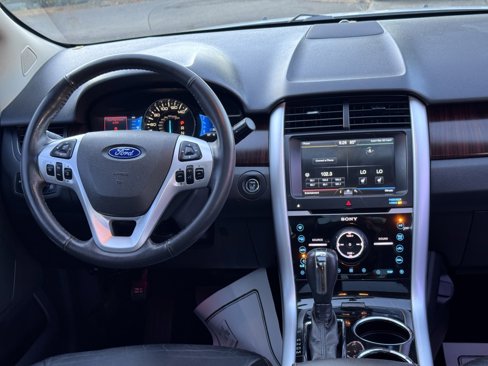 Used 2012 Ford Edge Limited image 26