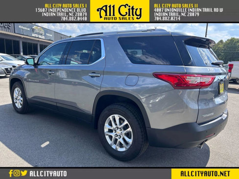 Used 2018 Chevrolet Traverse LT image 5