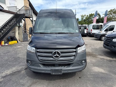 Used 2021 Mercedes-Benz Sprinter 2500 image 11