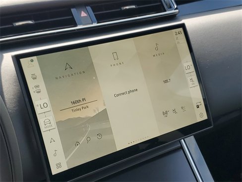 New 2026 Land Rover Range Rover Velar Dynamic SE image 32