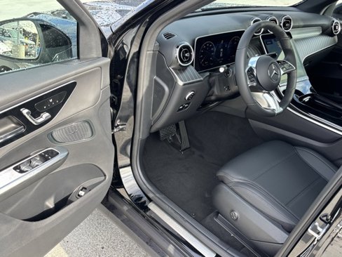 New 2026 Mercedes-Benz GLC 350e 4MATIC image 10