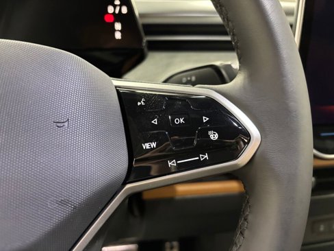 New 2025 Volkswagen ID. Buzz Pro S Plus image 14