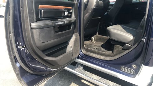 Used 2016 RAM 2500 Laramie w/ Convenience Group image 11