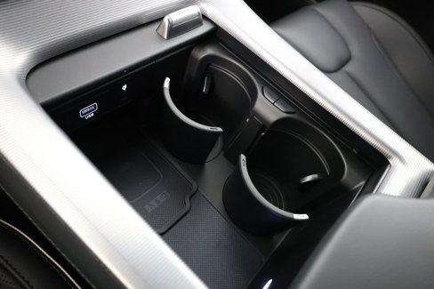 Used 2025 Hyundai Palisade Calligraphy image 17