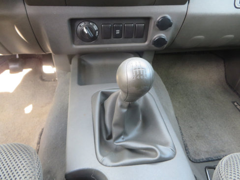 Used 2006 Nissan Xterra X w/ (P01) Power Pkg image 17