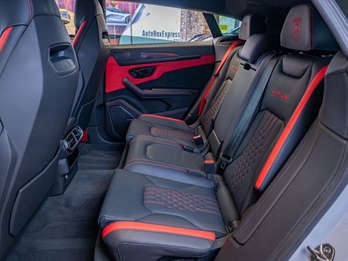 Used 2023 Lamborghini Urus S image 14