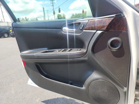 Used 2014 Chevrolet Impala Limited LS image 10