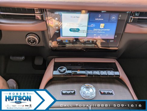 New 2025 Lincoln Navigator L Reserve image 28