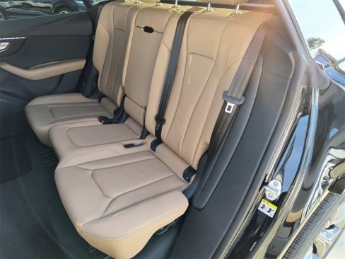 New 2025 Audi Q8 Premium image 14