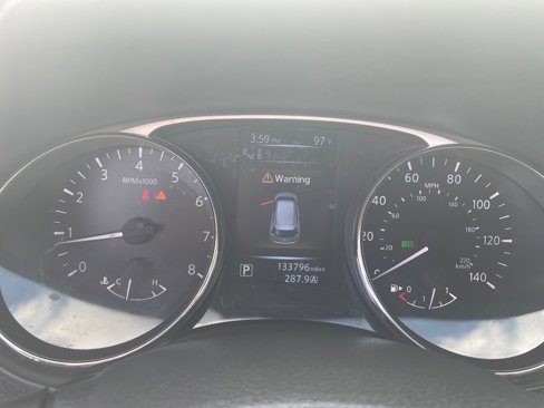 Used 2016 Nissan Rogue SL image 15