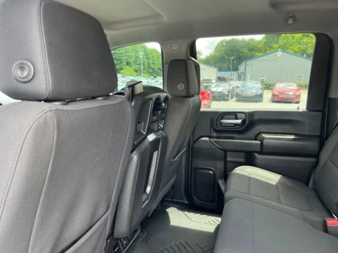 Used 2023 Chevrolet Silverado 2500 LT w/ Convenience Package image 19