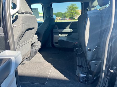 New 2025 Ford F350 XLT w/ Black Appearance Package image 29