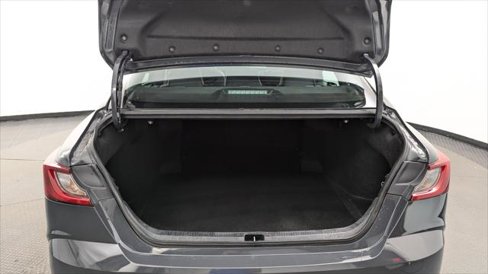 Used 2025 Toyota Camry SE image 18