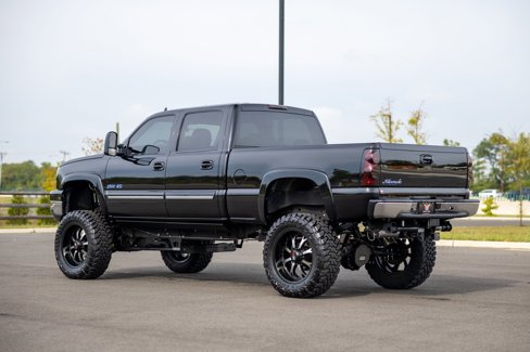 Used 2007 Chevrolet Silverado 2500 LT w/ Heavy-Duty Power Package image 15