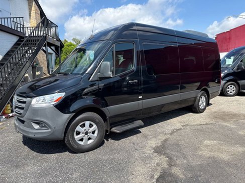 Used 2021 Mercedes-Benz Sprinter 2500 image 2