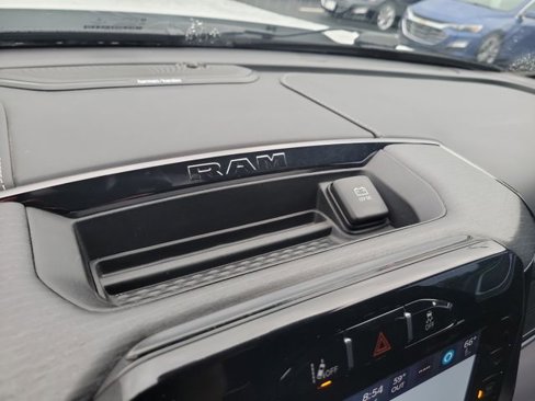 Used 2022 RAM 2500 Limited image 50