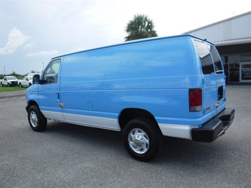 Used 2006 Ford E-350 and Econoline 350 Super Duty image 12