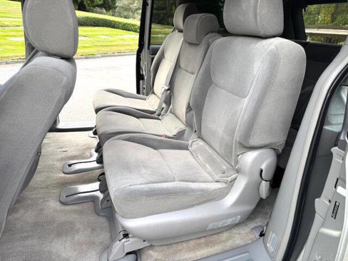 Used 2005 Toyota Sienna LE image 24