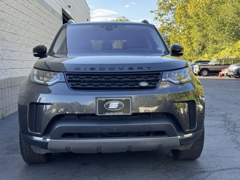 Used 2018 Land Rover Discovery HSE image 3