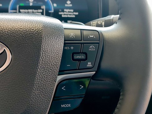 Used 2025 Toyota Camry XSE image 37