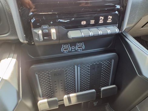 New 2025 RAM 2500 Laramie image 6
